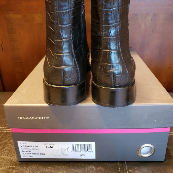 Vince Camuto Haventa Croco Print Chelsea Booties - Picture 5 of 6